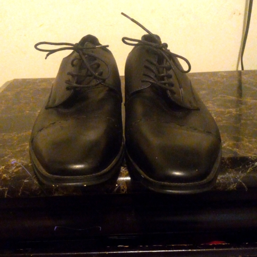Kenneth cole